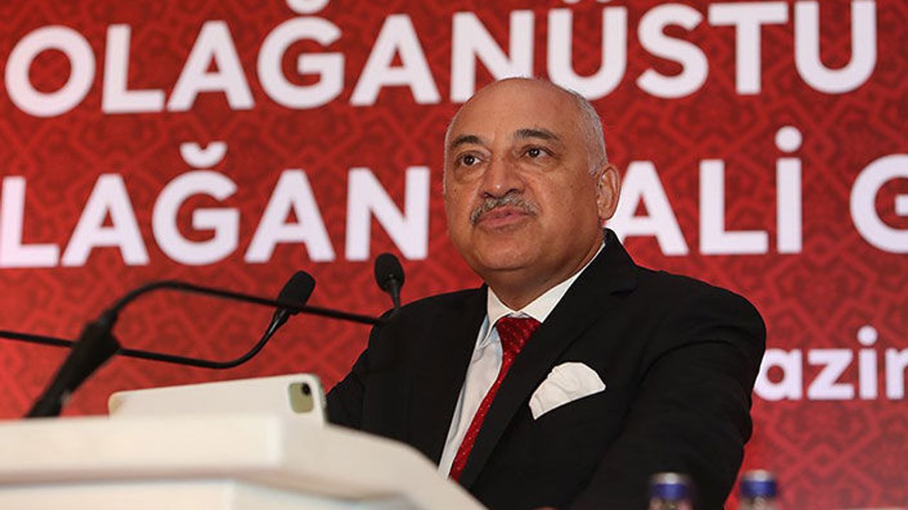 TFF Başkanı Mehmet Büyükekşi: "Galatasaray taraftarıydım, üyeliğim de var, Fenerbahçe 5 yıldızlı formayla sahaya çıkarsa..."