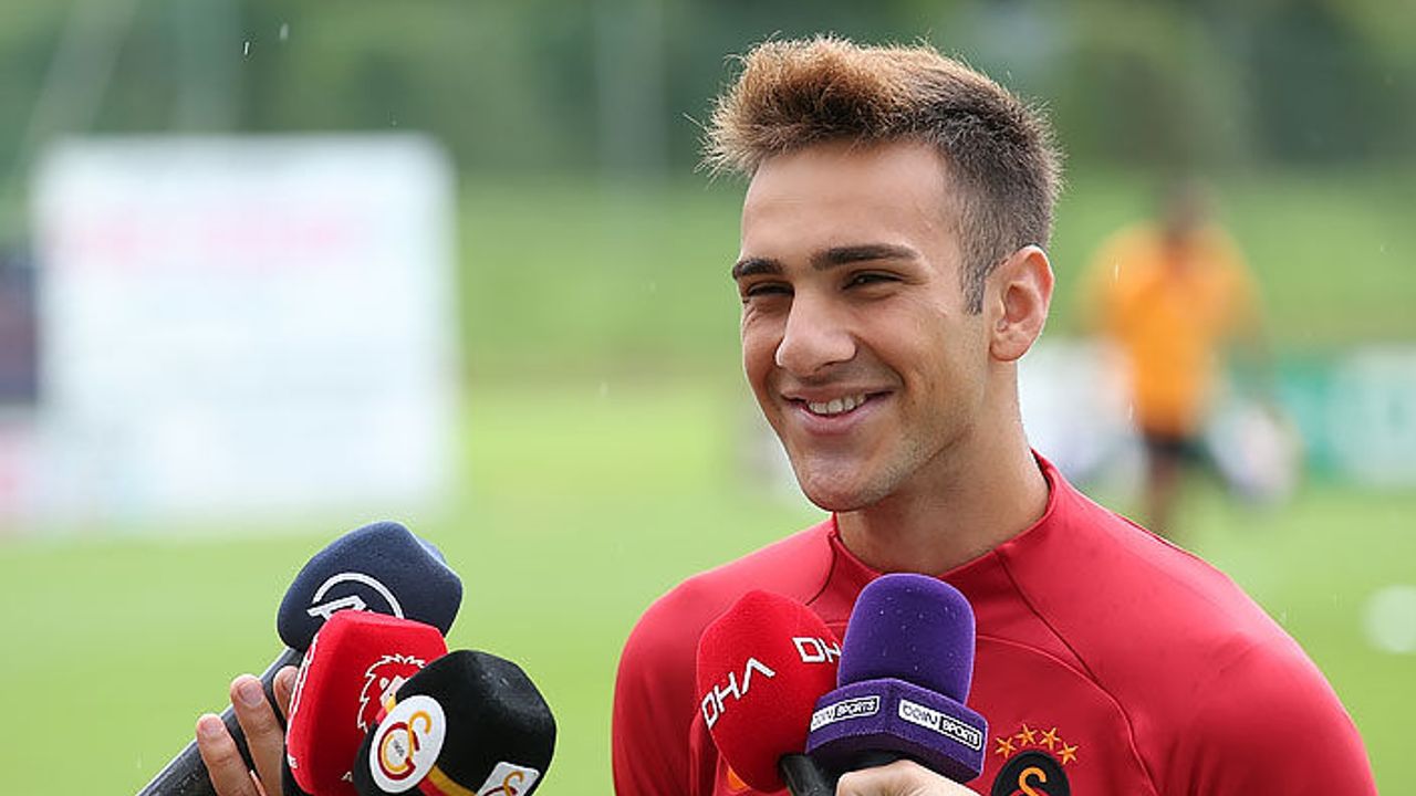 Eren Aydın: "Bana 'Senin ters ayağın bende olsaydı şu an hala Avrupa’da oynuyor olurdum' dedi, imza atmayı reddettiğim söylendi"