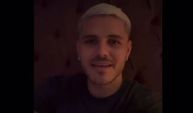 Mauro Icardi, 'Aşkın olayım" şarkısını söylüyor