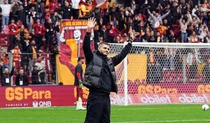 Mauro Icardi'ye sakatlığı sonrası Galatasaray taraftarından destek