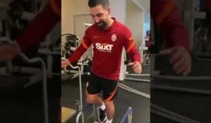 Arda Turan'dan "Futbolu bırakıyor" iddialarına ince gönderme