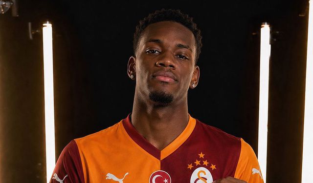 Jhon Duran: "Yıllık 5 milyon Euro maaşa Galatasaray'a gelirim"