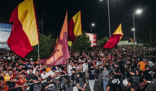 Galatasaray'dan 25 bin kişinin karşılayacağı transfer!