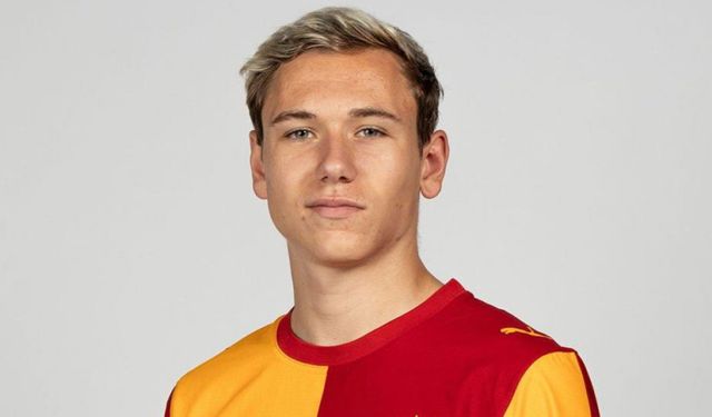 Aleksey Batrakov: "Galatasaray'da ilk 11’deki yerimin garanti olmadığını biliyordum, belki Barcelona'ya..."