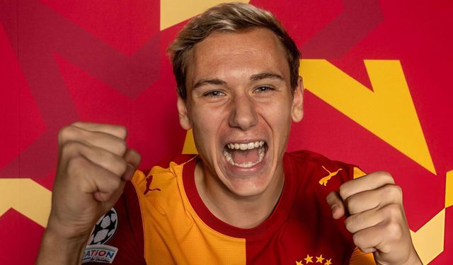 Aleksey Batrakov: "Galatasaray'da ilk maçıma gidecektim, Osimhen bana baktı ve..."