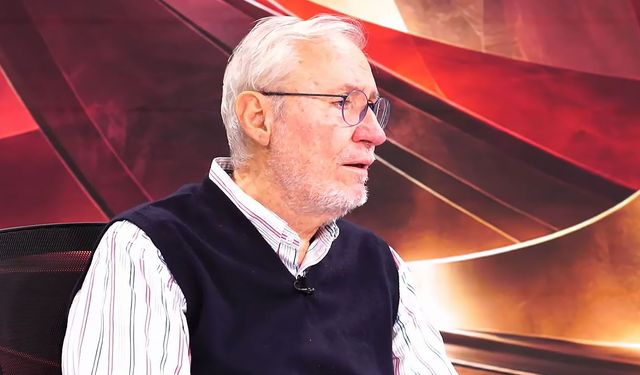 Levent Tüzemen: "Galatasaray'da sahada olmak yerine yedek kulübesinde oturmayı tercih ediyor"