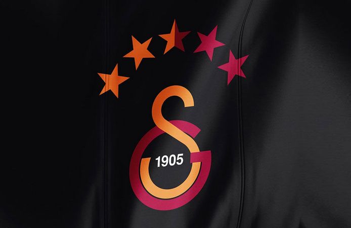 "Galatasaray için hazır kıta bekliyor, bir telefonla gelecek durumda"