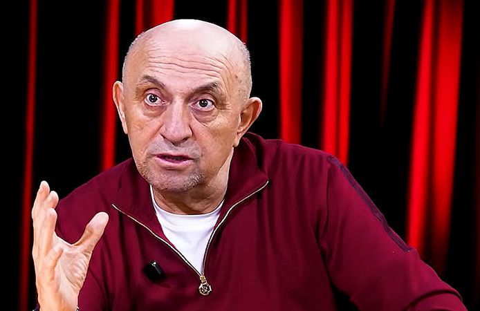 Sinan Engin: "Galatasaray'da bu sezonun yıldızı olur, 25-30 gole katkıda bulunur, tutamazlar"