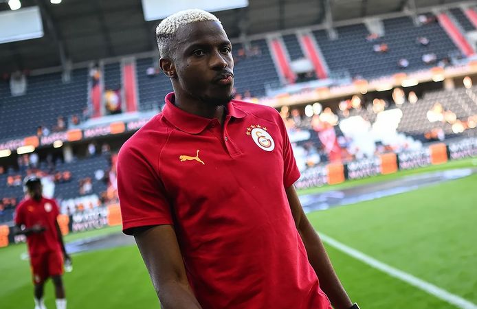 Galatasaray, Victor Osimhen için 4 kulübe kapıyı gösterdi!