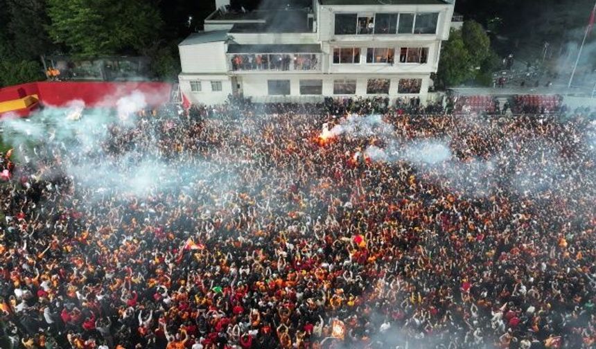 Florya'da şampiyonluk kutlandı, ortalık alev aldı!