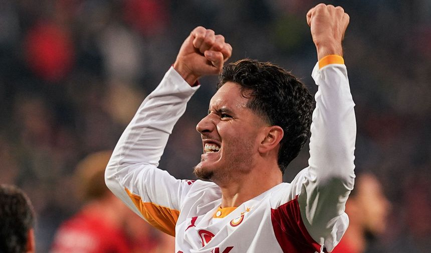 Galatasaray'ın Gençlerbirliği karşısında galibiyeti getiren gol sonrası sevinci