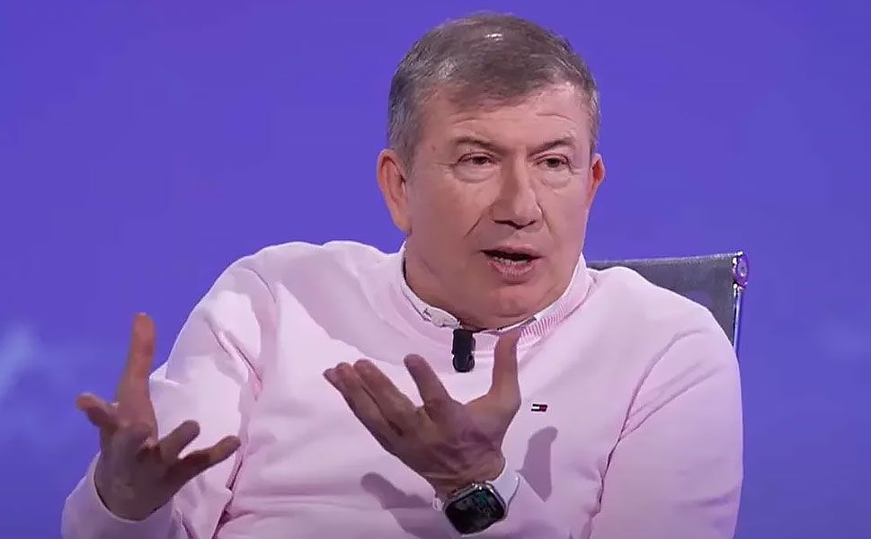 Tanju Çolak: "Bana göre Galatasaray'la ilişkisi psikolojik olarak bitti gibi, zor günler geçiriyor"