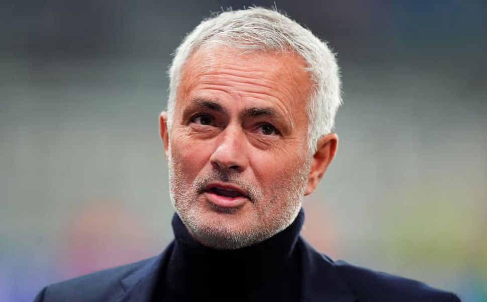 Jose Mourinho'nun Galatasaray'dan istediği sürpriz isim belli oldu!