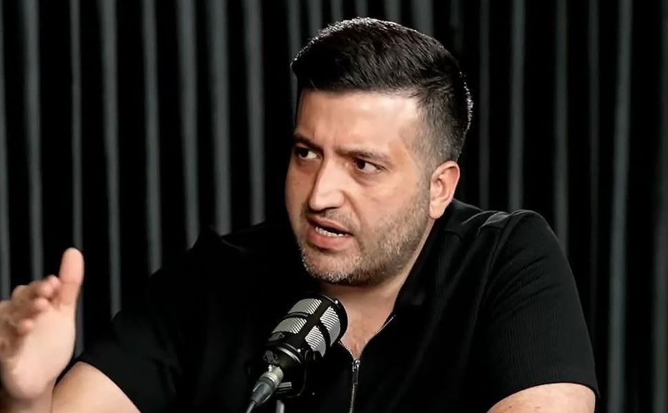 Galatasaray tarihine geçecek ayrılık ihtimalini duyurdu!