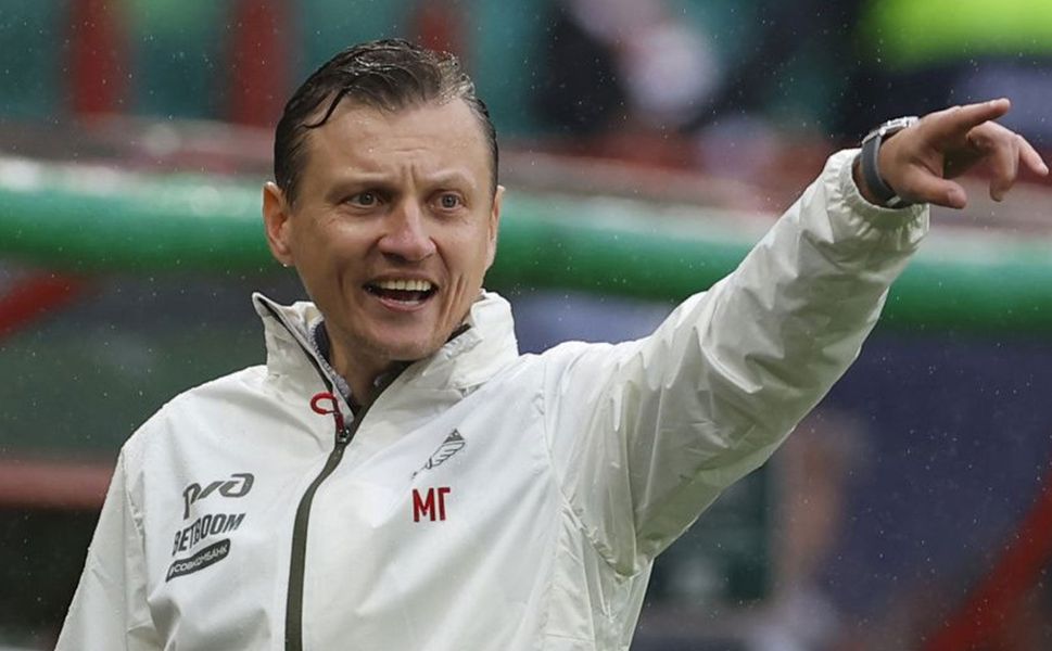 Lokomotiv Moskova Teknik Direktörü'nden Galatasaray'ın istediği Aleksey Batrakov için açıklama geldi!