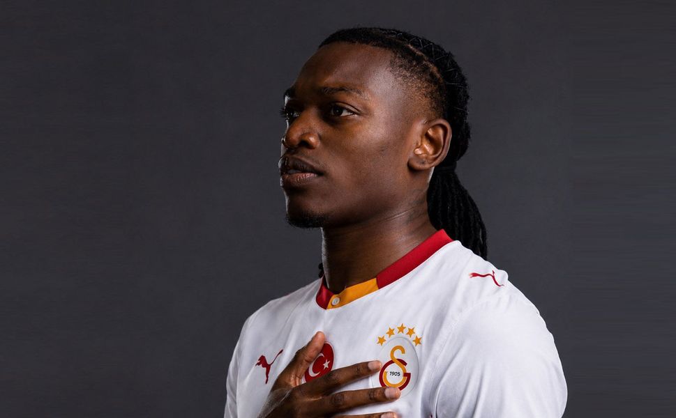 "Galatasaray, Rafael Leao transferi için Milan ile 45 milyon Euro anlaştı"