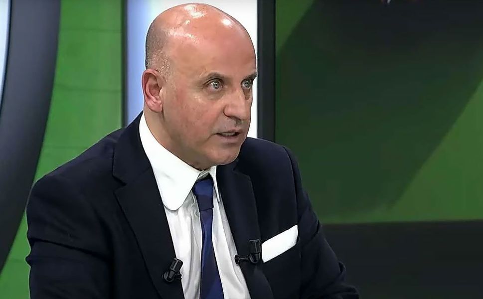 Oğuz Altay: "Galatasaray'da artık formayı kolay kolay kimseye vermez"
